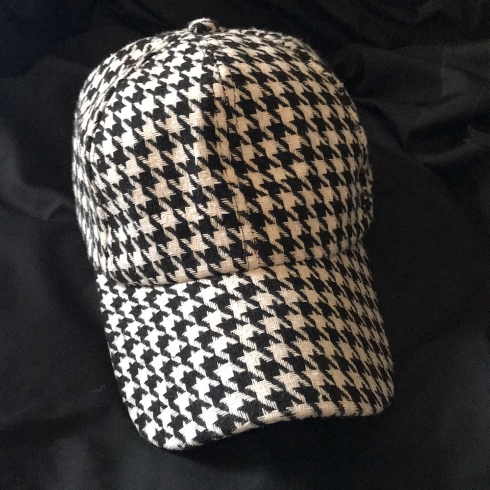 Natasha houndstooth woven baseball hat
